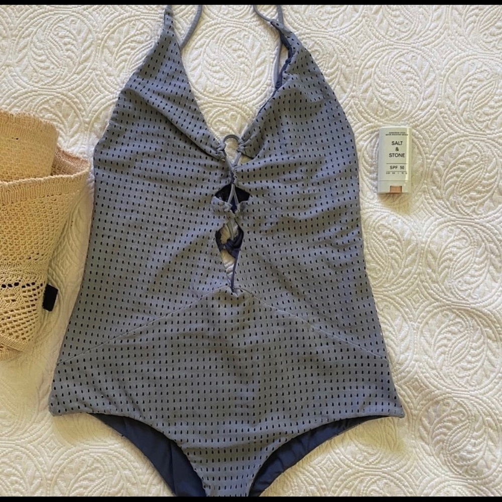 ACAICA - kokomo in platnium mesh size L